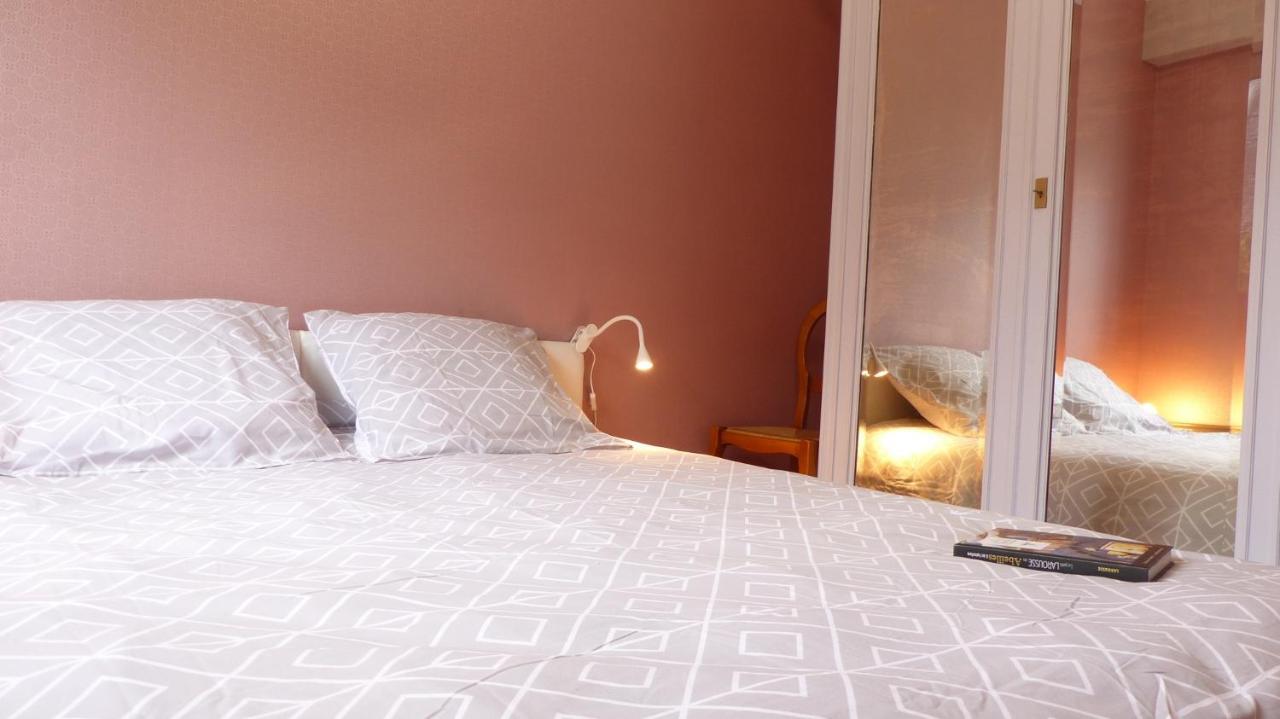 Appartement 4 Personnes Au Coeur De 瓦讷 外观 照片