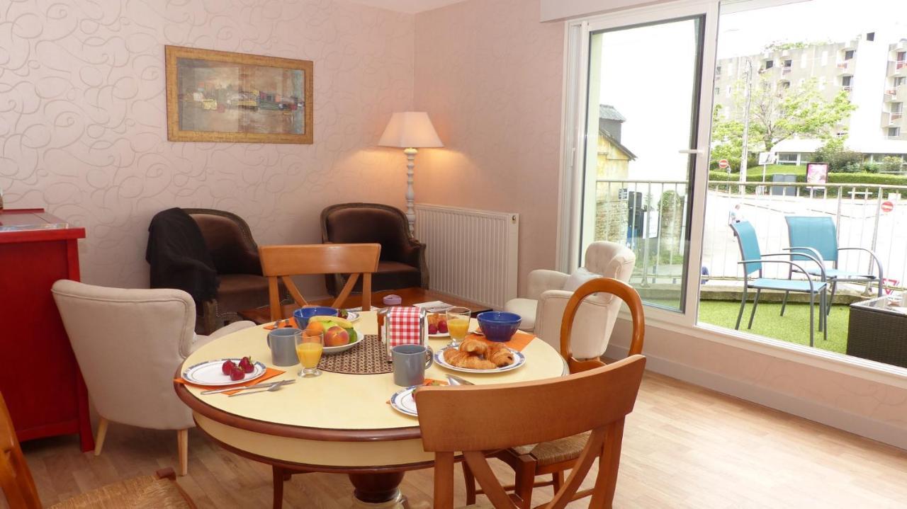 Appartement 4 Personnes Au Coeur De 瓦讷 外观 照片